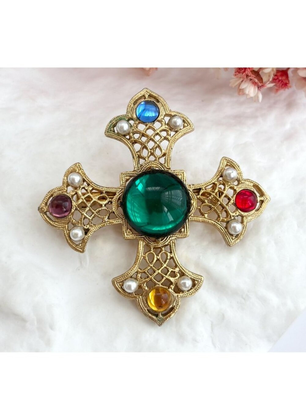 Maltese | Byzantine Gold Filigree Cross Cabochon Stone Vintage Gold Toned Brooch